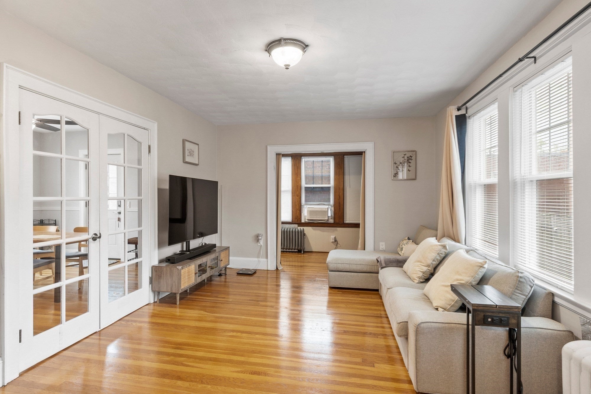 15 Bruce Rd, Waltham, MA Photo #5