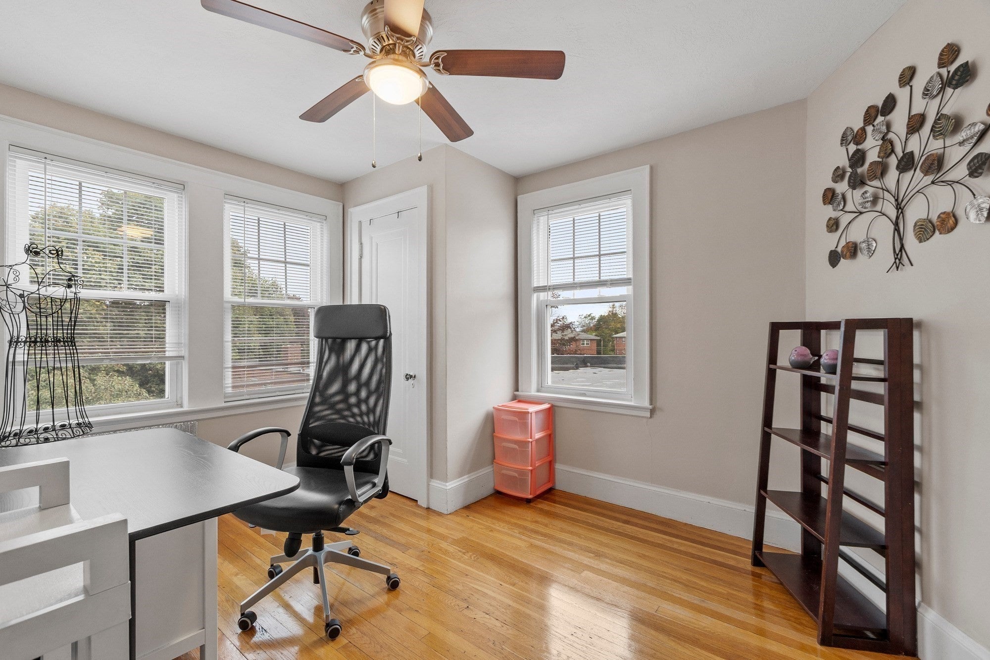 15 Bruce Rd, Waltham, MA Photo #26