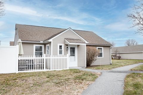 Photo of 76 Kelley Rd #76, Chicopee, MA 01022 (MLS # 73487926)