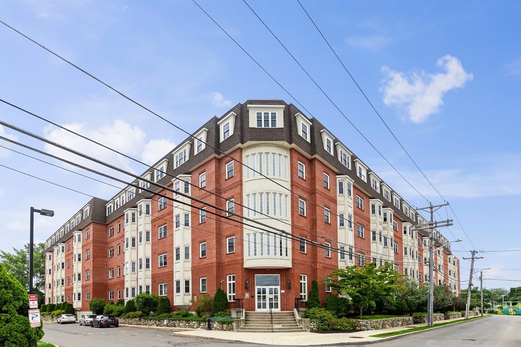 120 Wyllis Avene 420