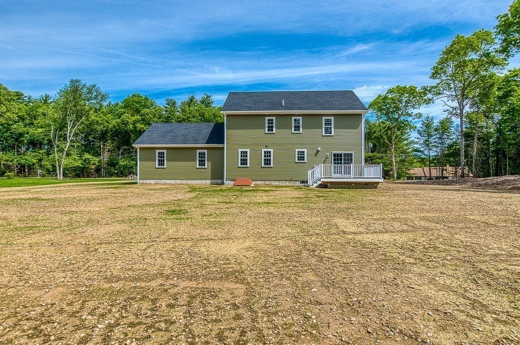 90 Howland Rd.