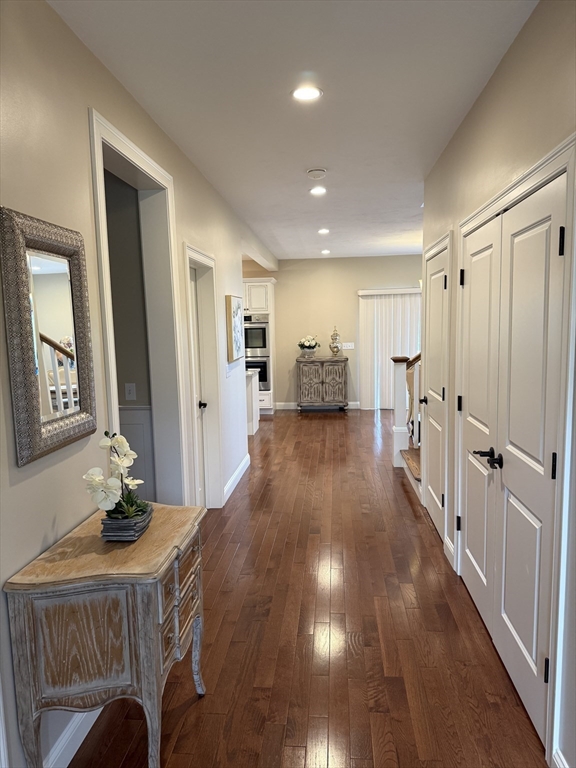 61 Tamarack Rd