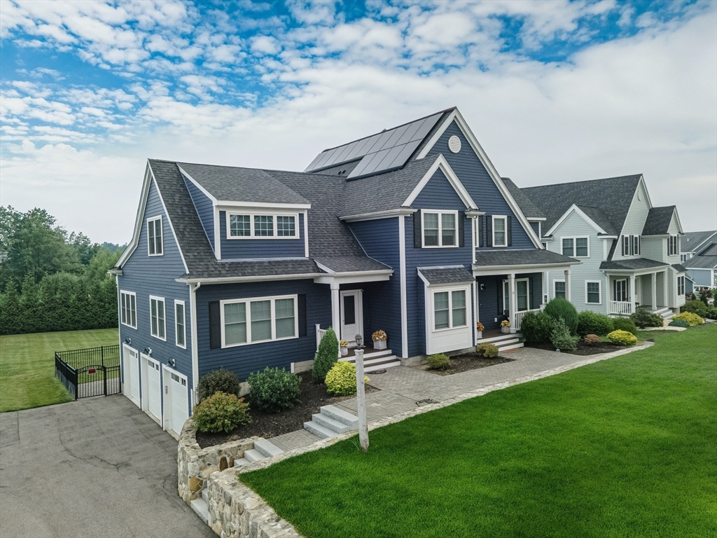 61 Tamarack Rd