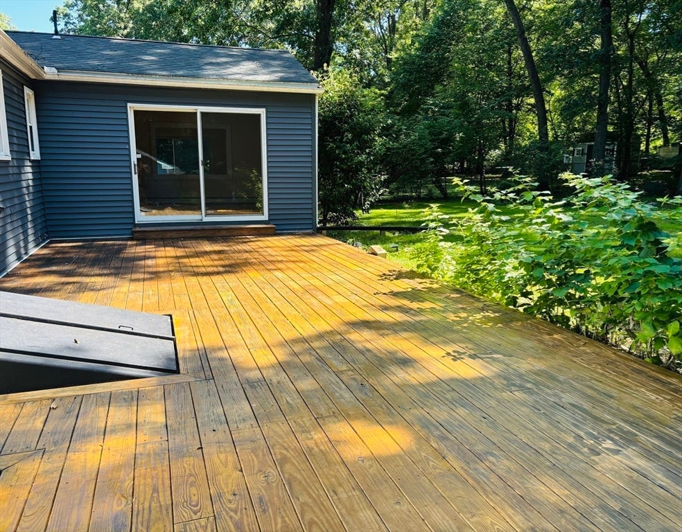 31 Leetewood DR, Longmeadow, MA Photo #22