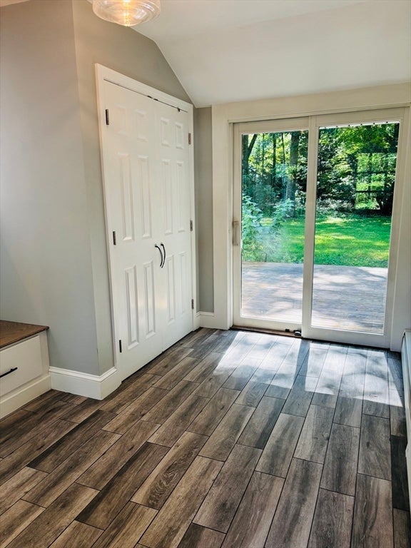 31 Leetewood DR, Longmeadow, MA Photo #4