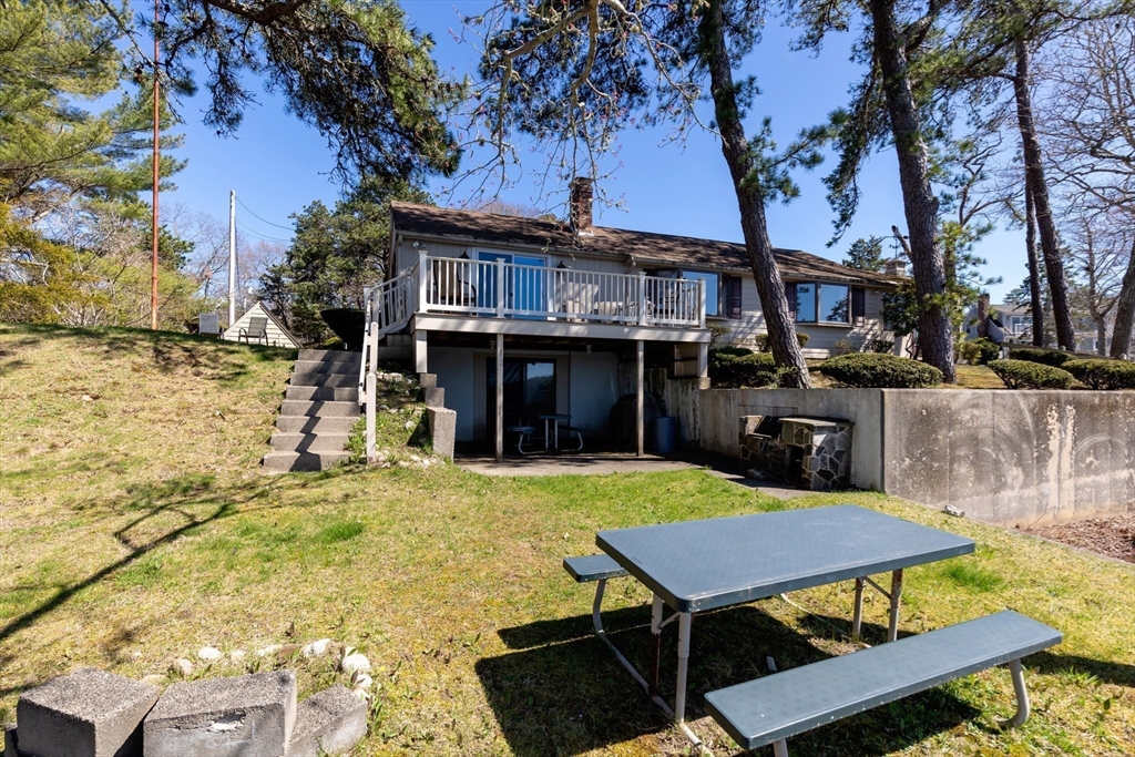 125 Herring Pond Rd