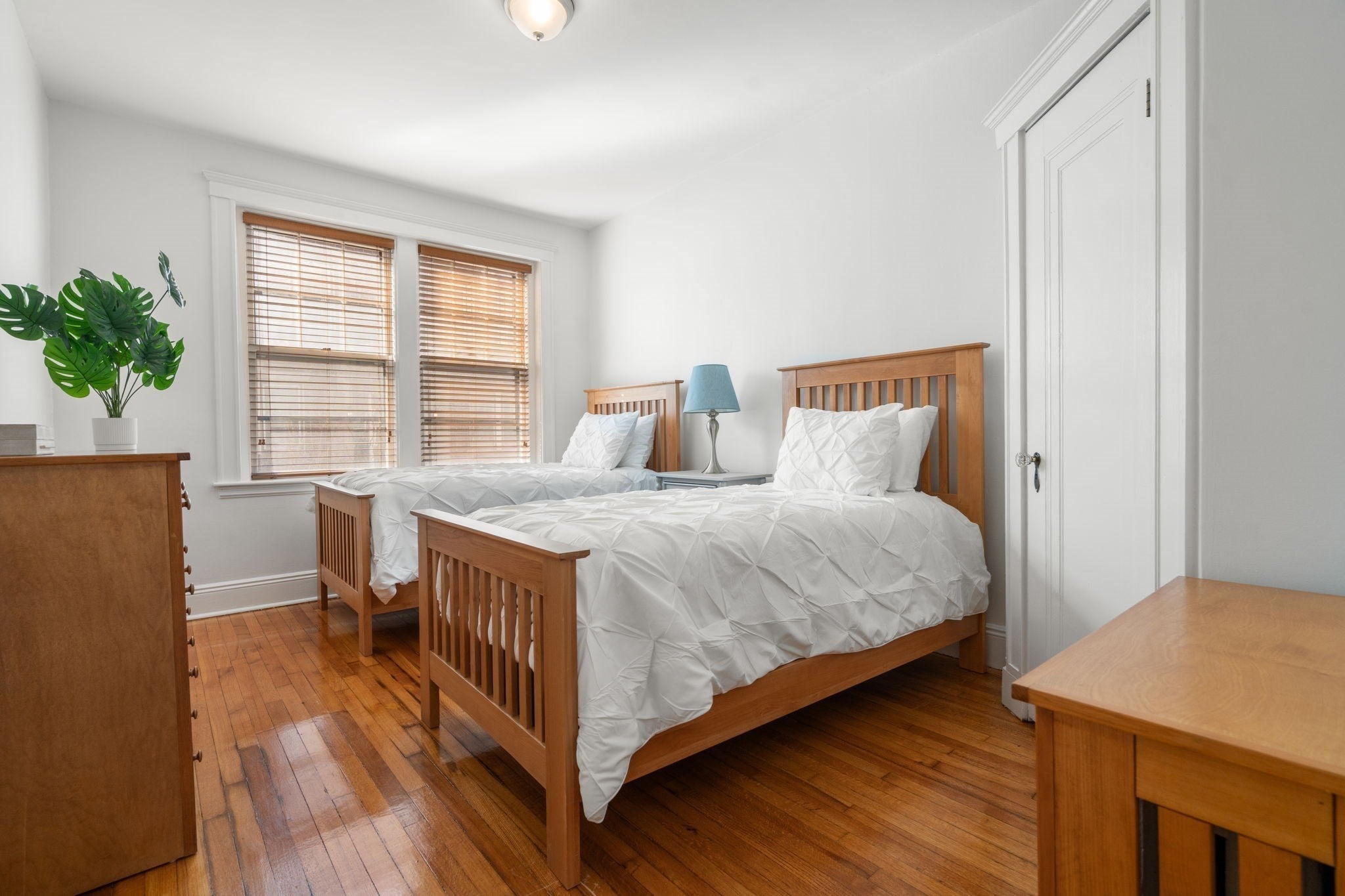 461 Washington St #1, Brookline, MA Photo #10