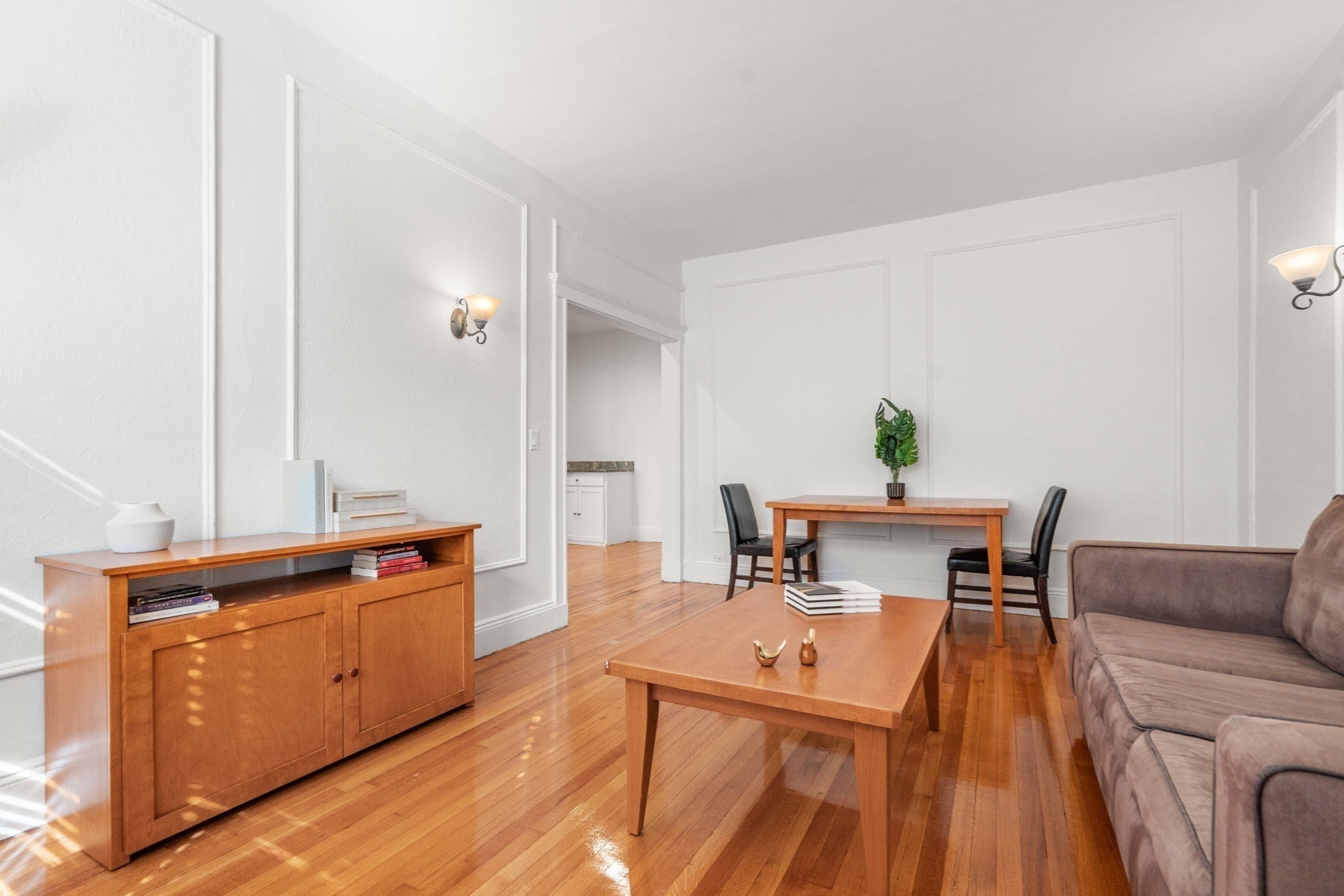 461 Washington St #1, Brookline, MA Photo #6