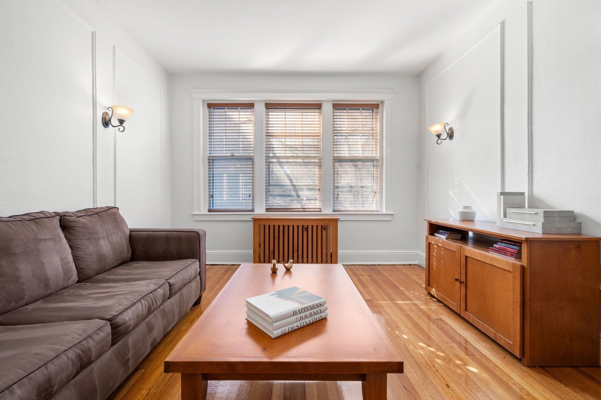 Photo of 461 Washington St, Brookline, MA