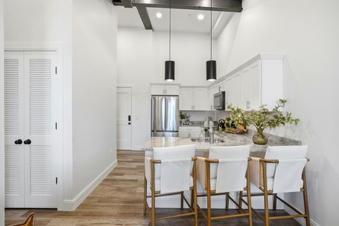 Photo of 10 Water Street #5, Plymouth, MA 02360 (MLS # 73483796)