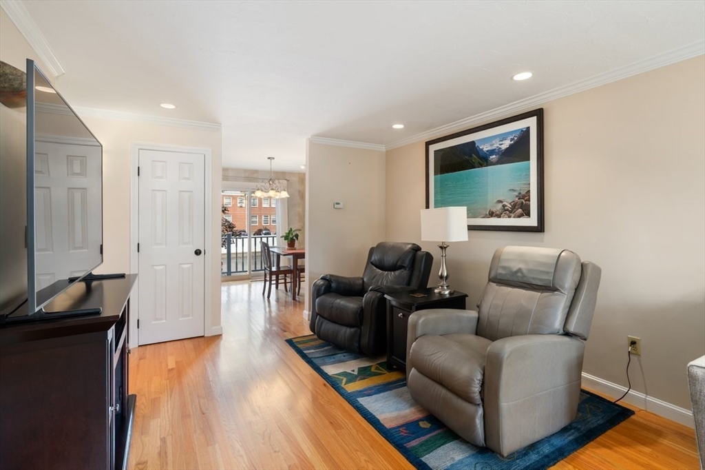 48 South Main St 7