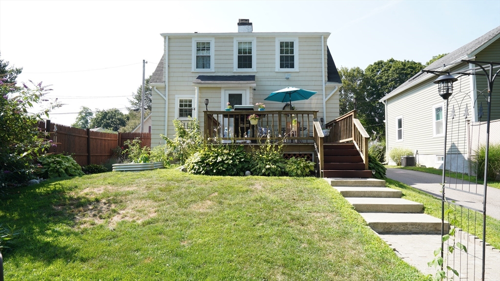 28 Jay Street