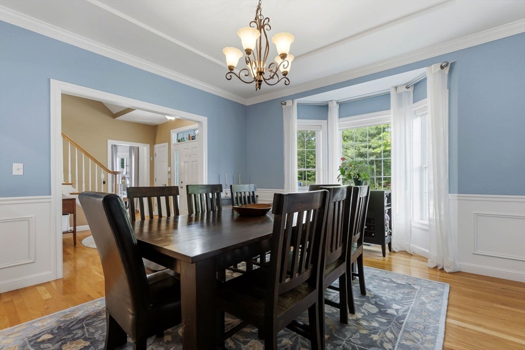 23 Oak Ledge Cir