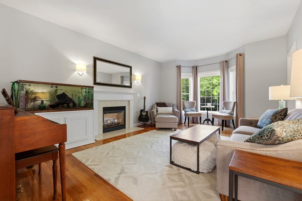 23 Oak Ledge Cir