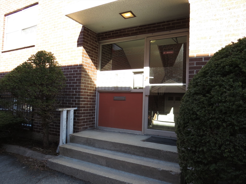 74 Harvard St