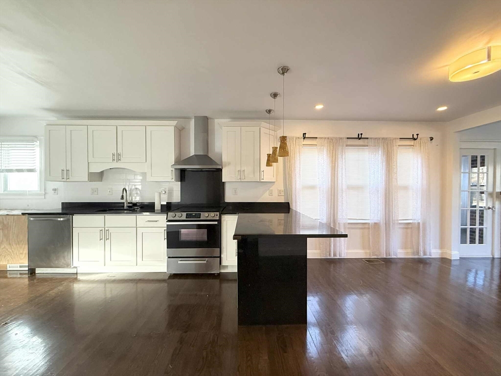 239 Quincy Shore Drive 1