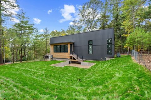 56 Seymour Street Concord MA 01742