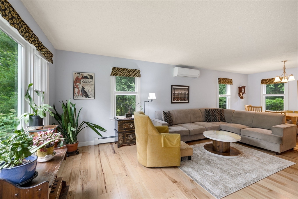 59 Coleridge Dr
