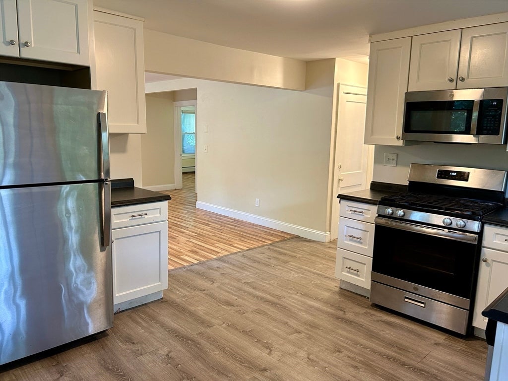 410 Silver St, Greenfield, MA Photo #11