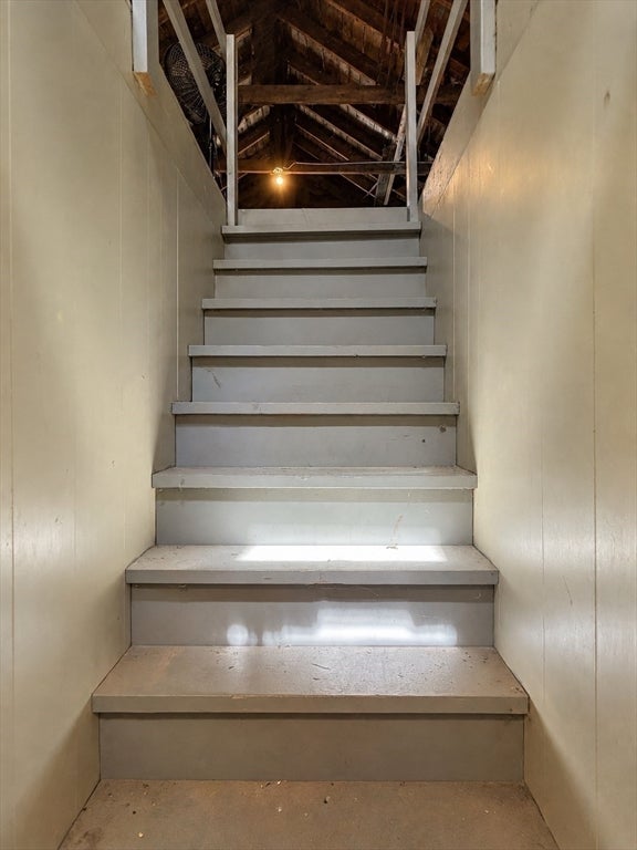 410 Silver St, Greenfield, MA Photo #20