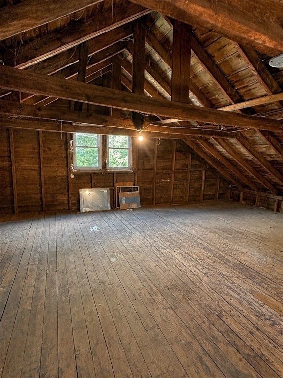 410 Silver St, Greenfield, MA Photo #21