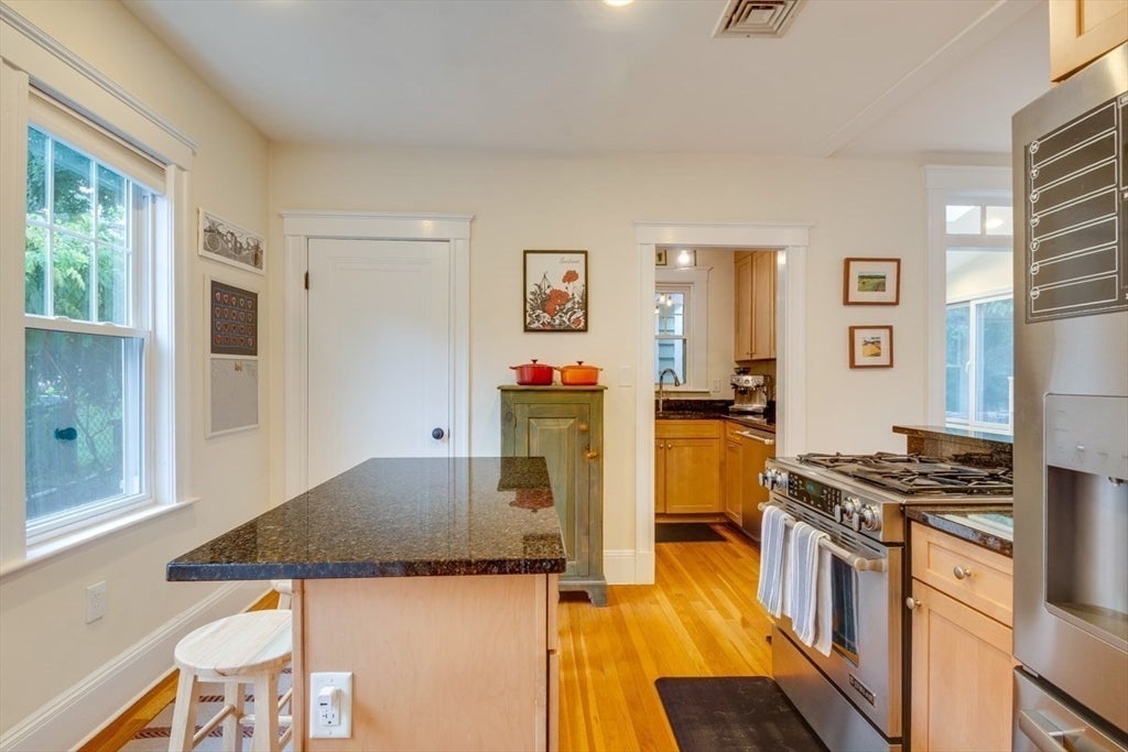 182 Highland Ave, Arlington, MA, 182 Highland Ave, Arlington, MA Photo #9