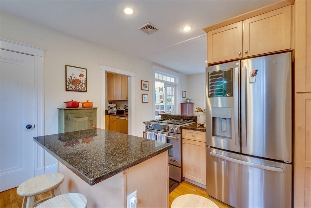 182 Highland Ave, Arlington, MA, 182 Highland Ave, Arlington, MA Photo #10