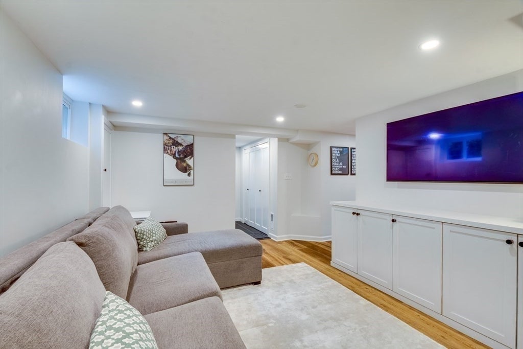 182 Highland Ave, Arlington, MA, 182 Highland Ave, Arlington, MA Photo #30