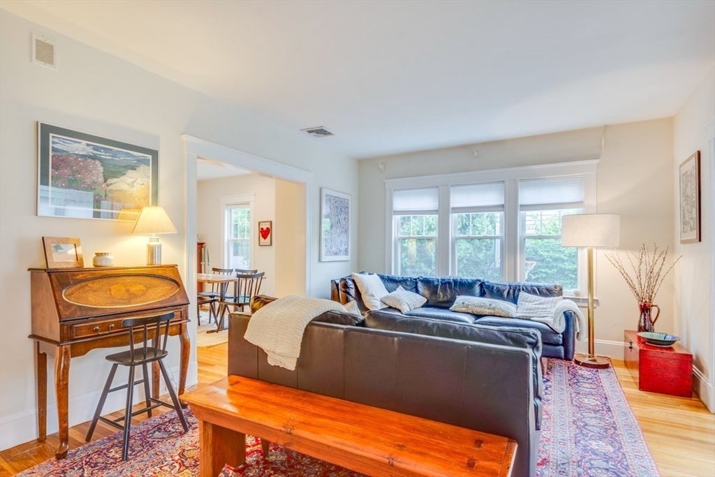 182 Highland Ave, Arlington, MA, 182 Highland Ave, Arlington, MA Photo #4