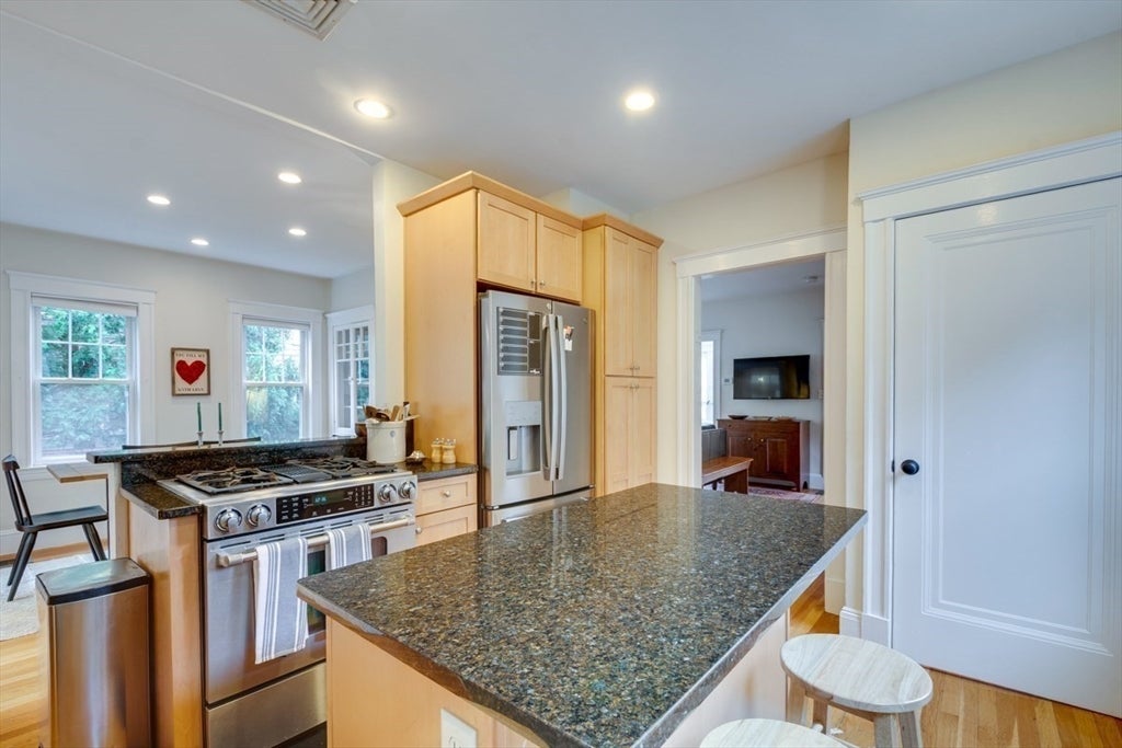 182 Highland Ave, Arlington, MA, 182 Highland Ave, Arlington, MA Photo #12