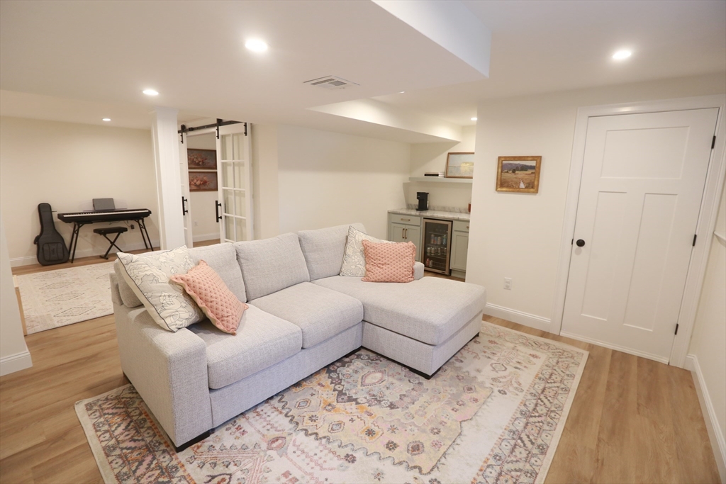 6 Honey Lane, Bridgewater, MA Photo #25