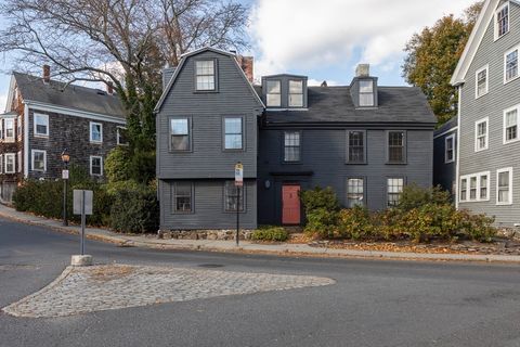1 Mugford Street 3 Marblehead MA 01945