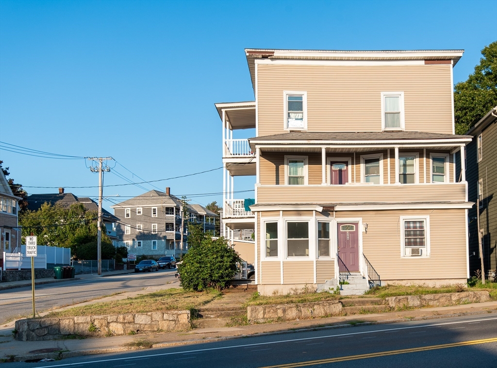408 Cumberland Hill Rd