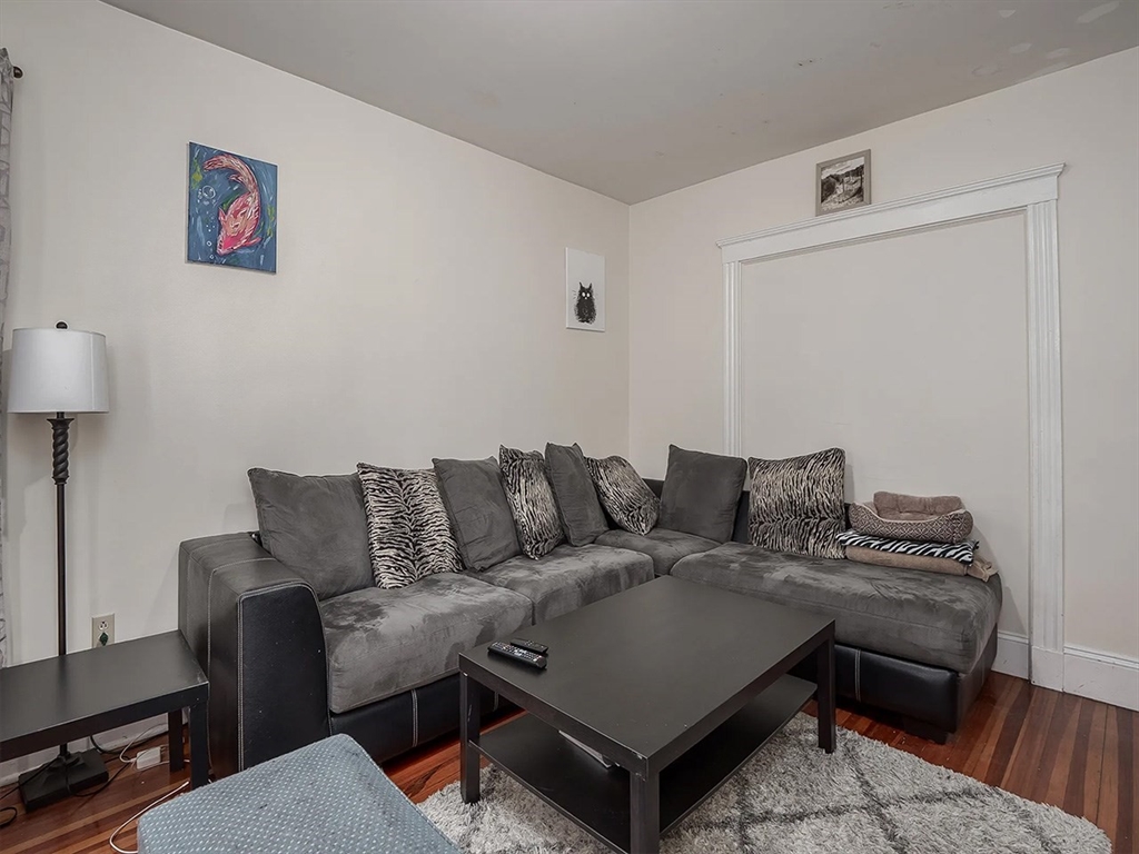 47 Saint Margaret St #1, Somerville, MA Photo #4