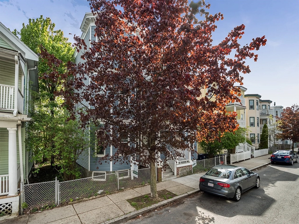 47 Saint Margaret St #1, Somerville, MA Photo #19