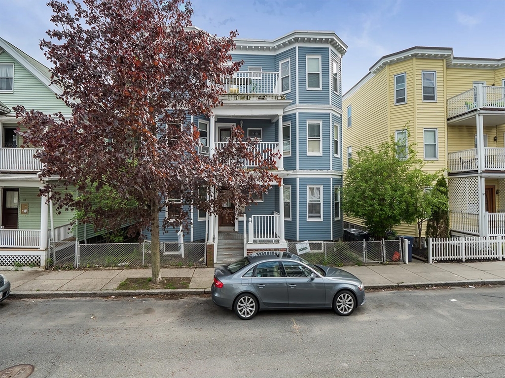 47 Saint Margaret St #1, Somerville, MA Photo #1