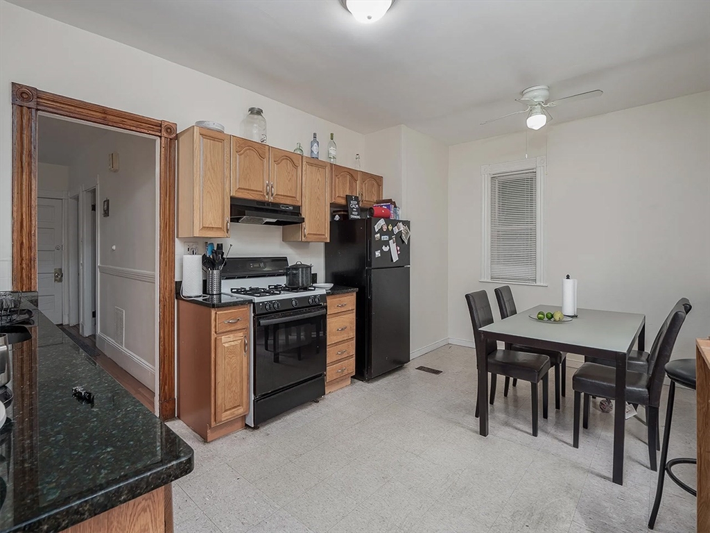 47 Saint Margaret St #1, Somerville, MA Photo #18