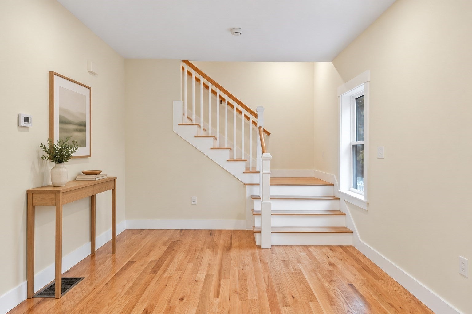346 Rogers St, Lowell, MA, 346 Rogers St, Lowell, MA Photo #25