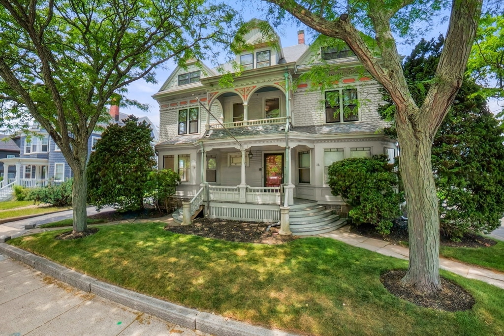 18 Loring Avenue 3