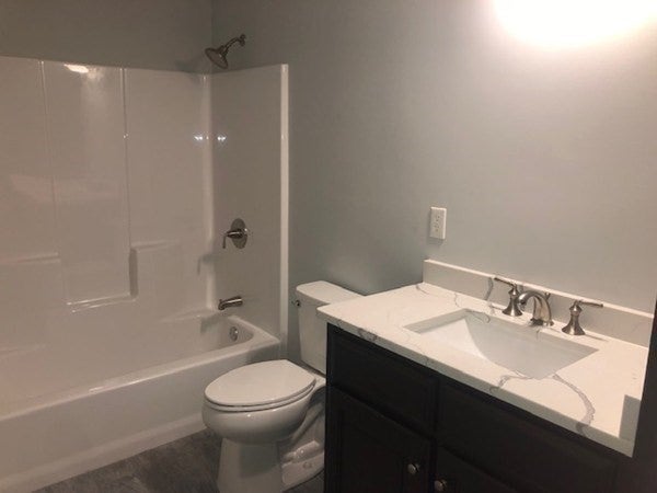 281 Cottage St #1, Franklin, MA, 281 Cottage St #1, Franklin, MA Photo #10