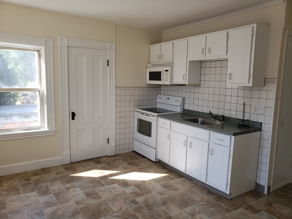 459 King Street #2, Littleton, MA Photo #2