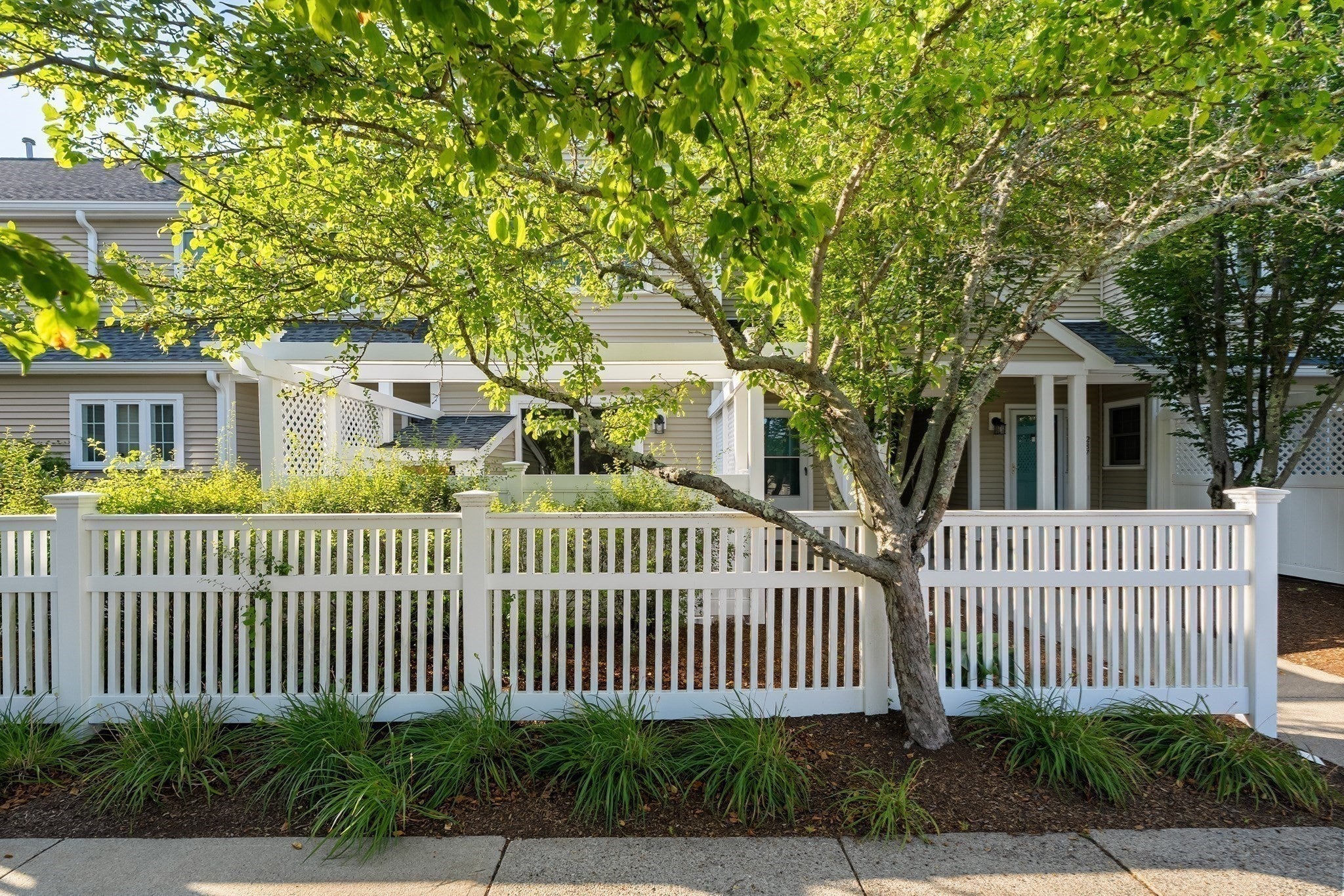 290 Allerton Commons Ln 290