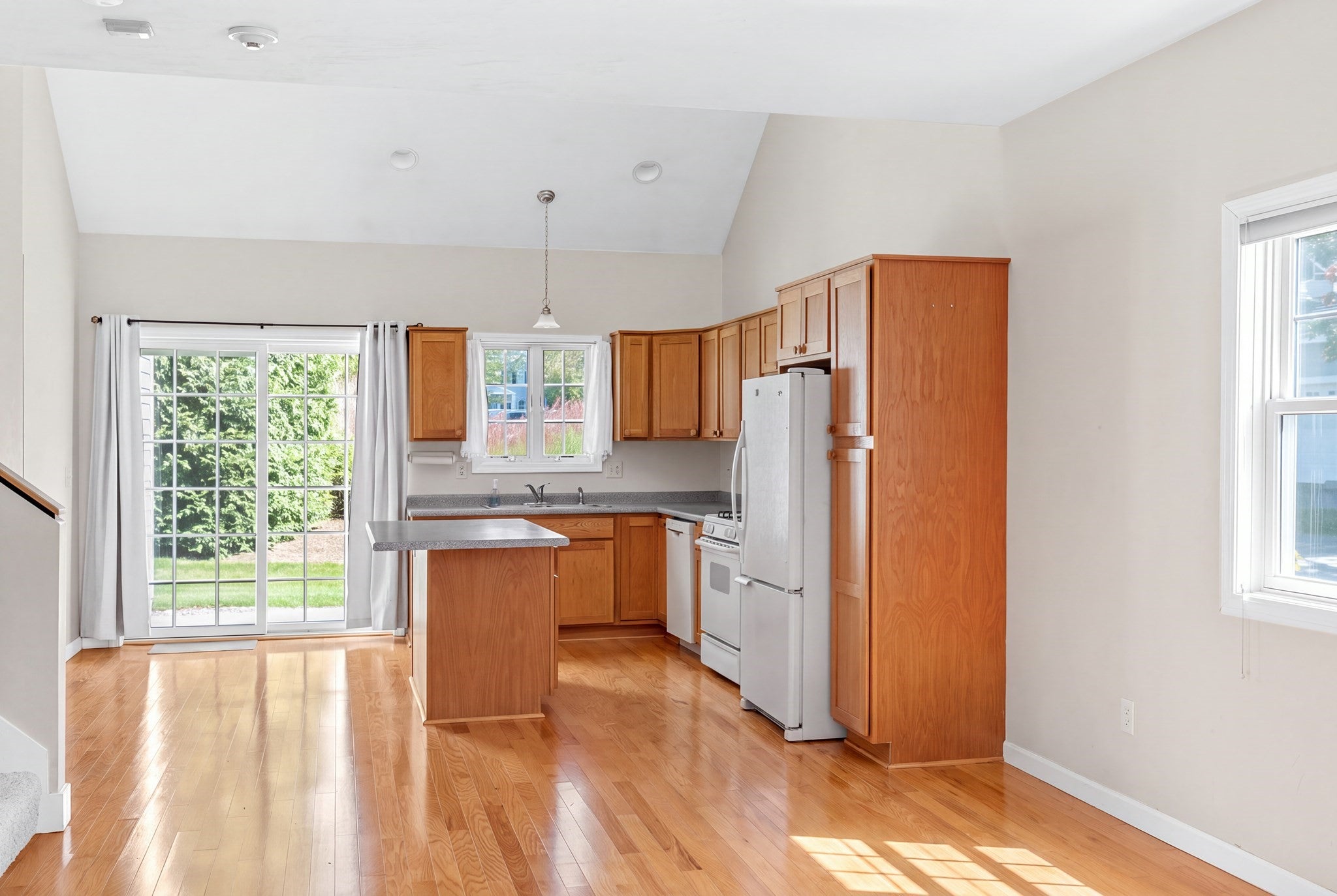 52 County Rd #3, Mattapoisett, MA Photo #9