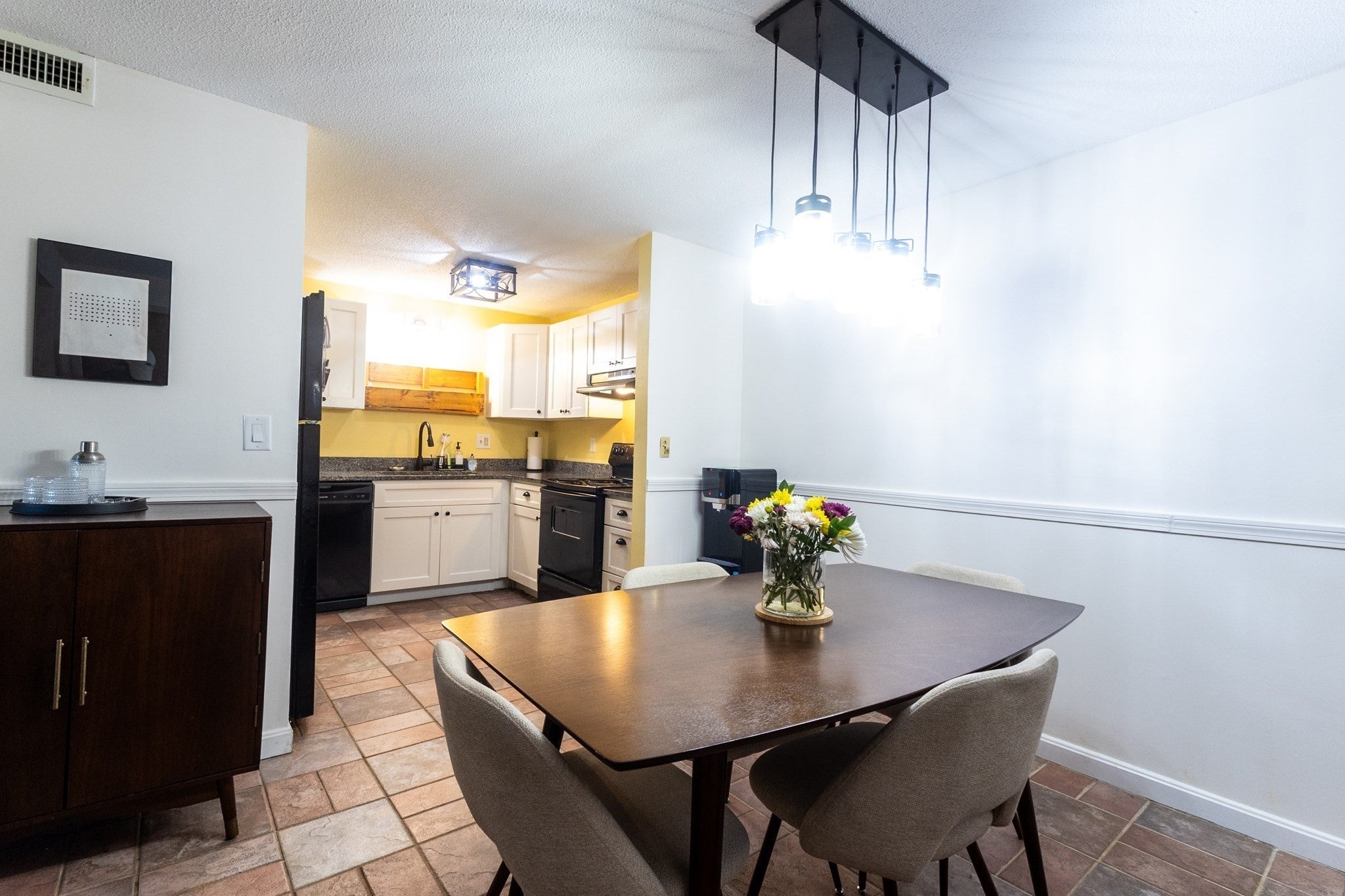 25 Eagle AVE #3, Brockton, MA, 25 Eagle AVE #3, Brockton, MA Photo #5