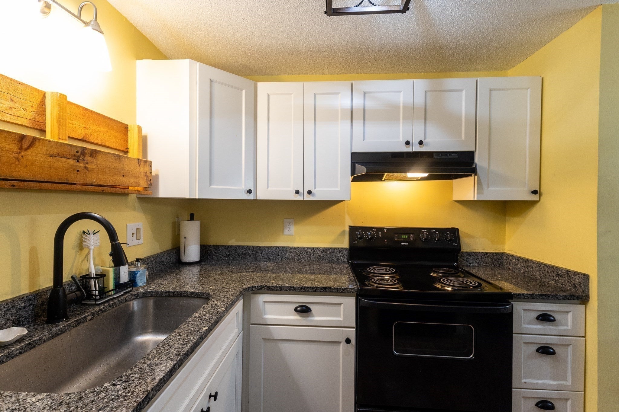 25 Eagle AVE #3, Brockton, MA, 25 Eagle AVE #3, Brockton, MA Photo #9