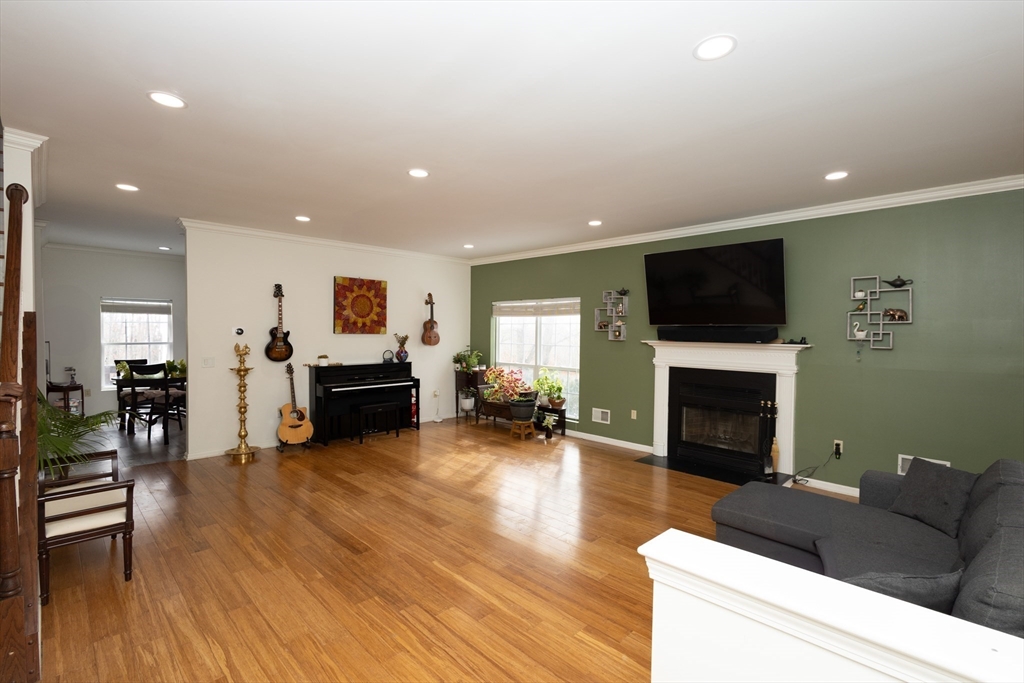 21 Farrington St 0