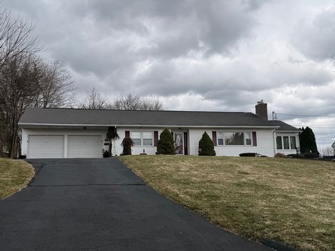 Photo of 106 Vermont St, Holyoke, MA 01040 (MLS # 73486741)