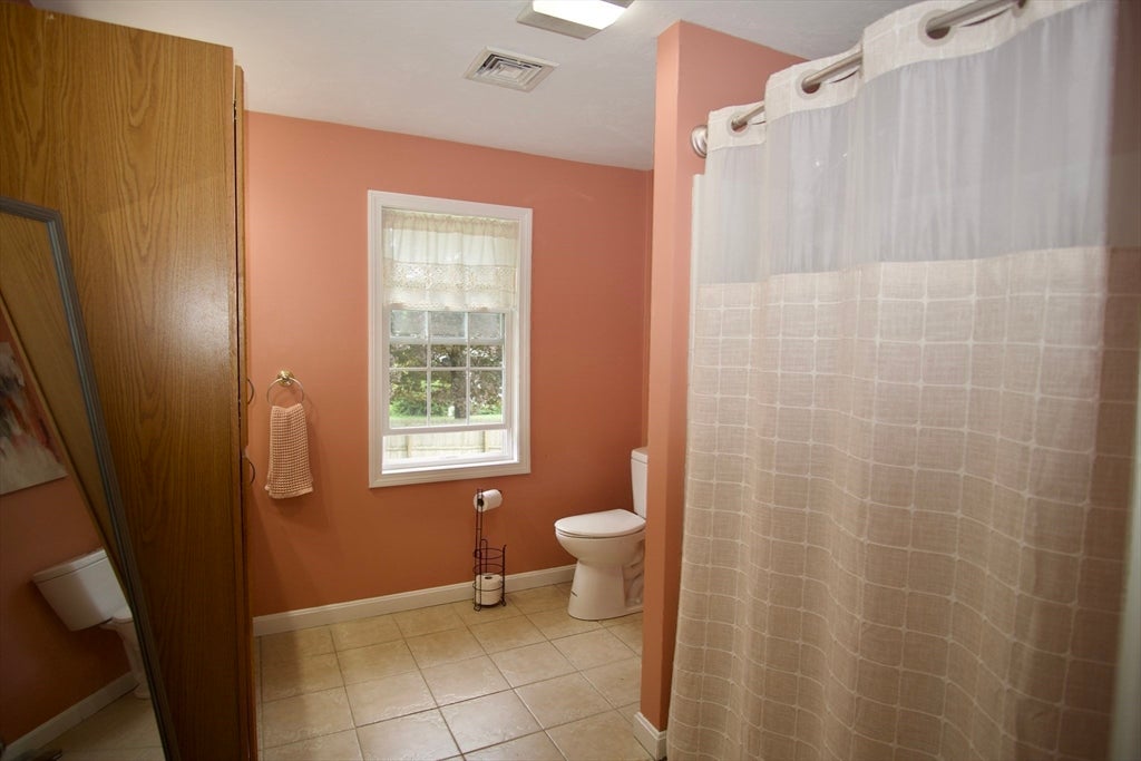4 Williams Rd, Sturbridge, MA, 4 Williams Rd, Sturbridge, MA Photo #18