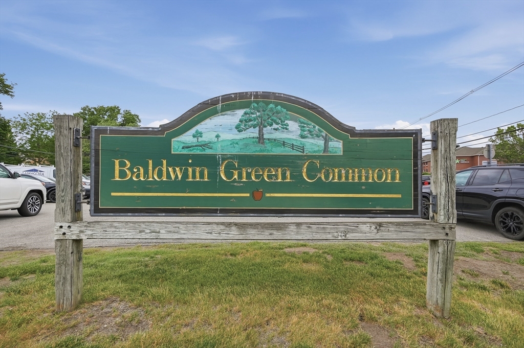 3 Baldwin Green Cmn 303/306