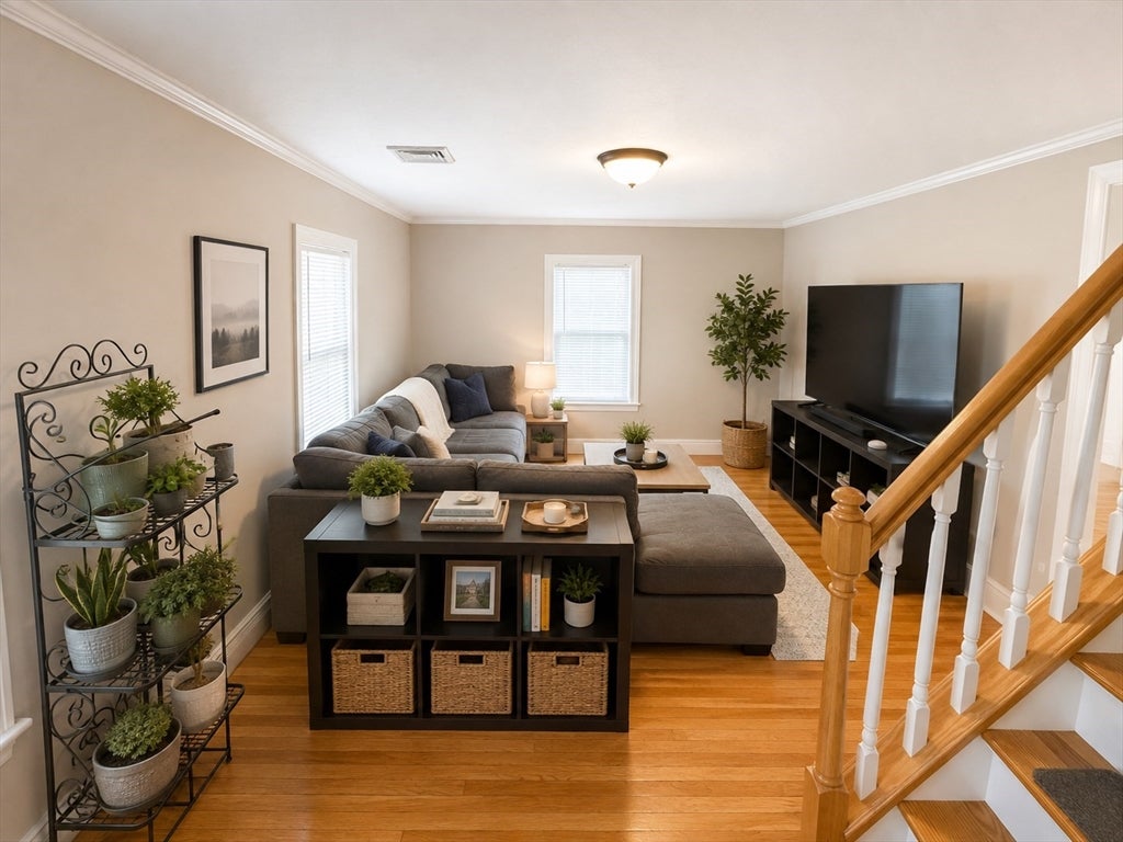 58 Oak St #58, Winchester, MA, 58 Oak St #58, Winchester, MA Photo #2
